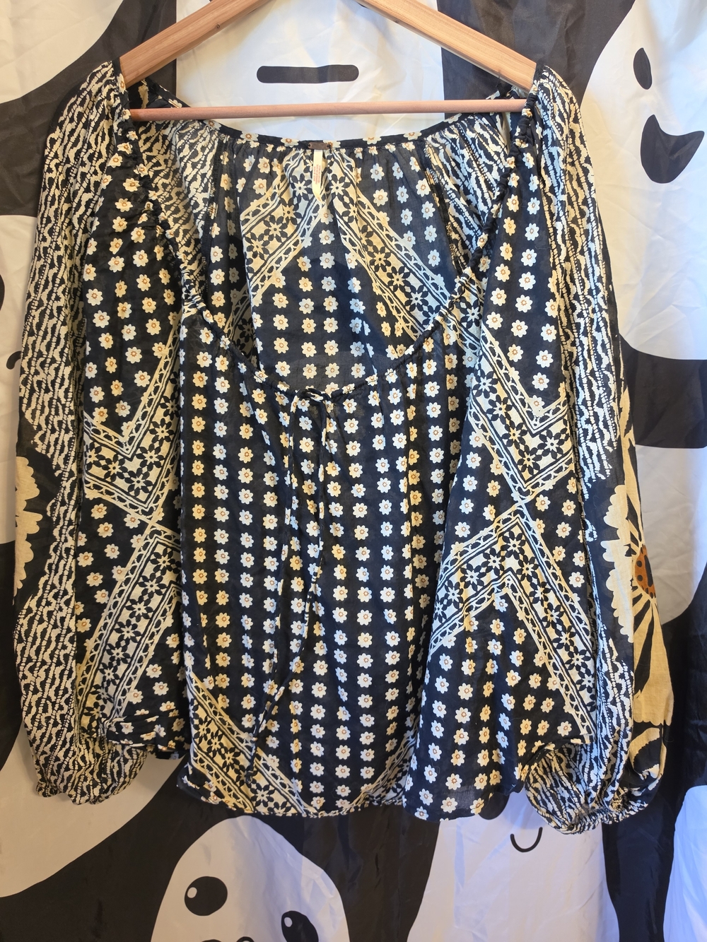 Free People Boho Floral Black and Cream Cotton Shkirt - Size M